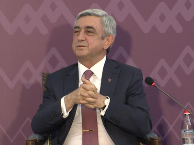 Президент Армении встретится с участниками протестов