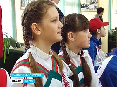 В "Орлёнке" стартовала специальная филологическая смена