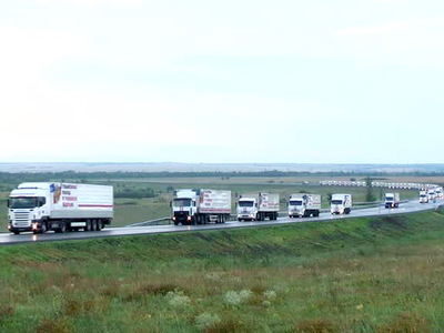 Помощь для Донбасса: грузовики МЧС прибыли на границу