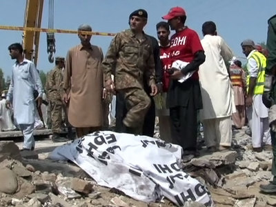 Взрыв автобуса в Пакистане: погибли 10 человек