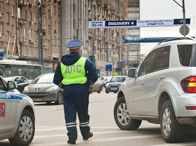 МВД предложило организовать патрули ГИБДД "в штатском"