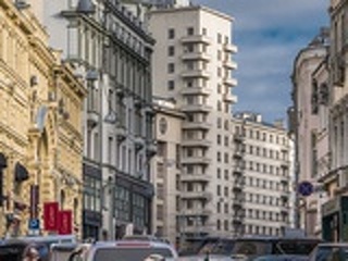 Москва призывает инвесторов строить в центре жилье вместо офисов