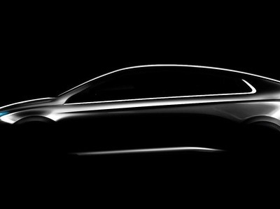 Hyundai дразнит двумя гибридами в одном