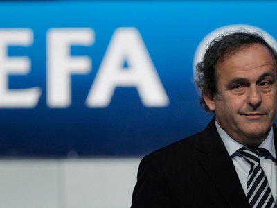 ФИФА не позволяет Платини обратиться в суд