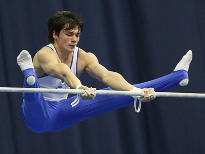 Спортивная гимнастика. Белявский и Куксенков вышли в финал