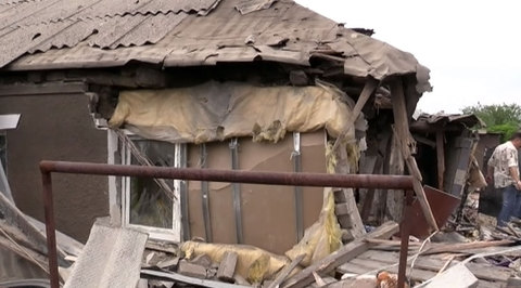 Власти ДНР: силовики обстреляли поселок в пригороде Донецка