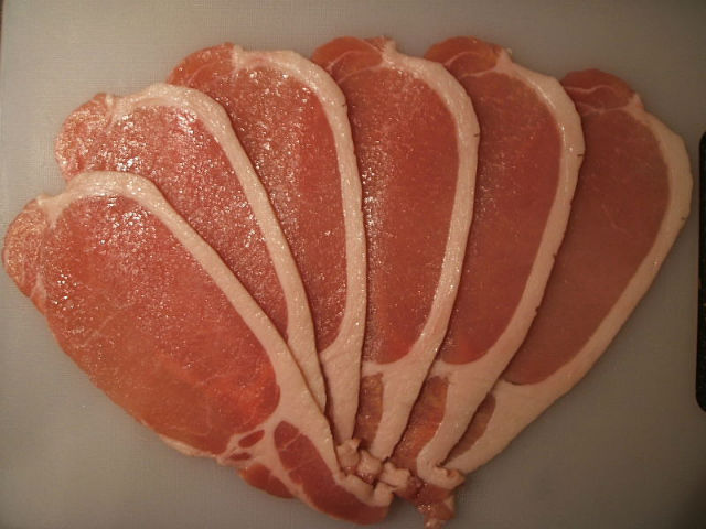 Оказывается, свинина подходит не только для еды, но и для остановки кровотечений (фото Wikipedia Commons).