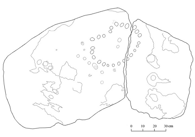 Чертёж поверхности плиты (иллюстрация из журнала Archaeoastronomy and Ancient Technologies).