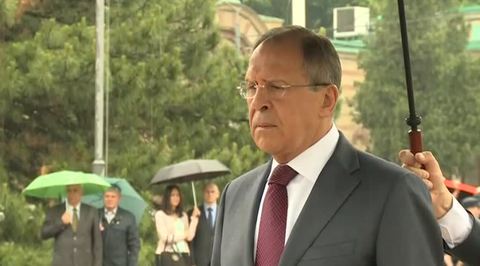 Лавров: двигаясь в Евросоюз, Сербия не хочет рвать связи с Россией